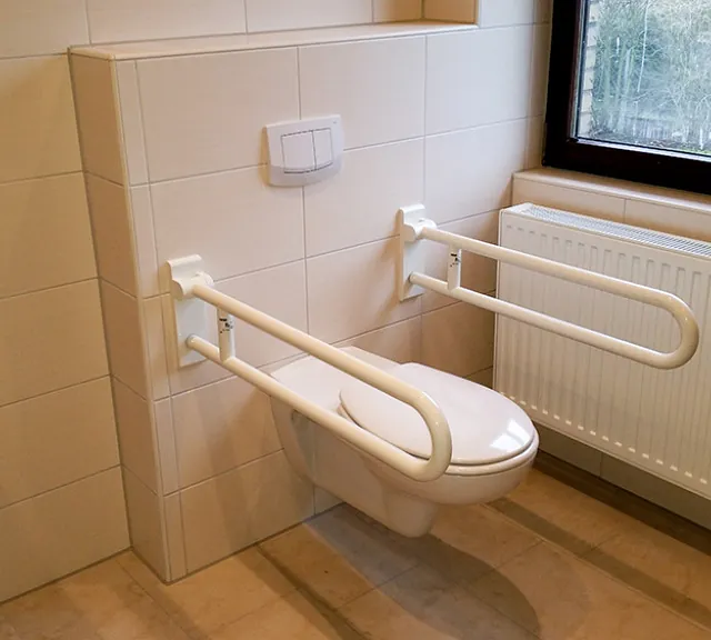 Barrierefreies Badezimmer der Firma Jähn + Quensell GbR